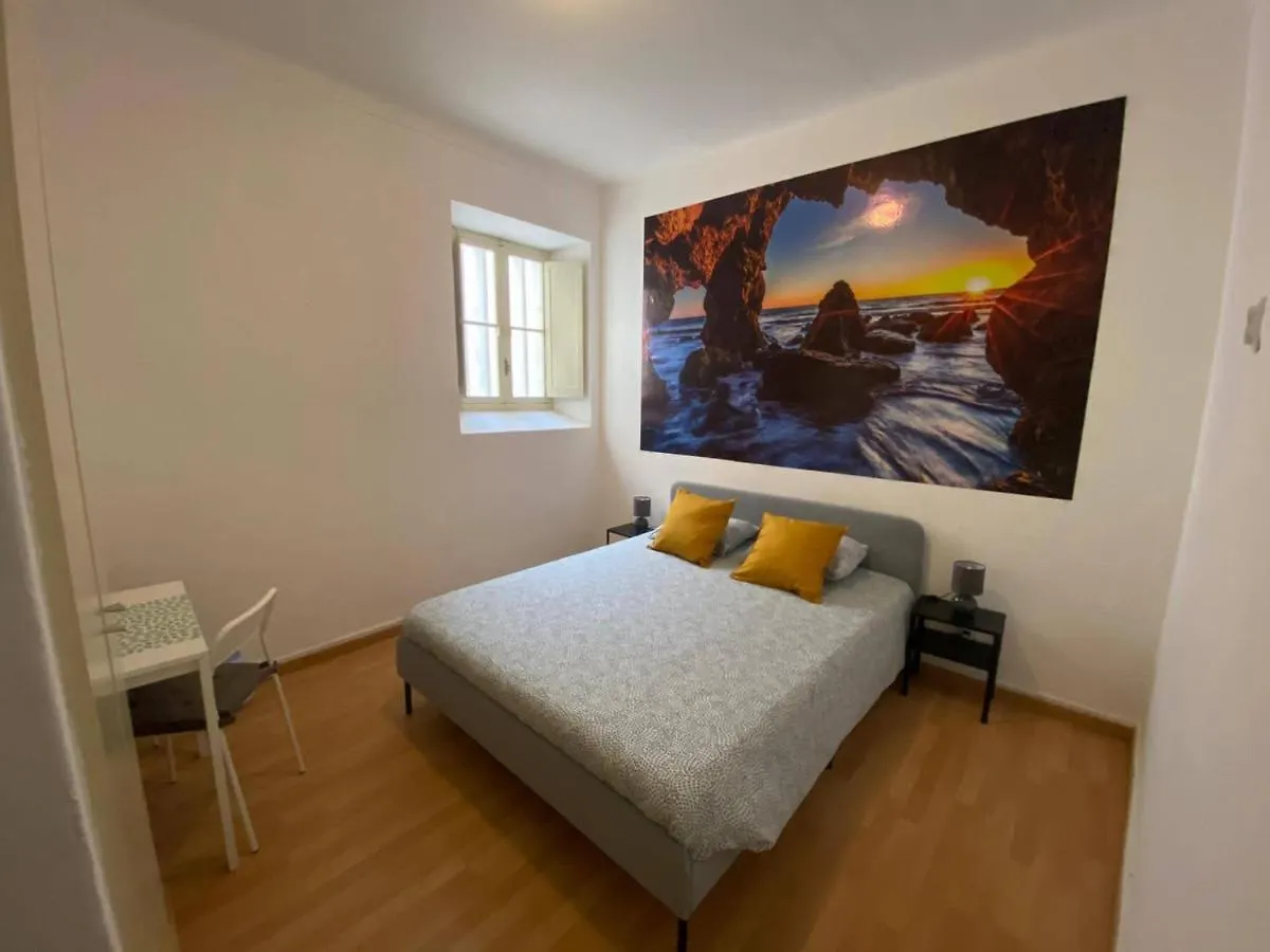 Iguana Guesthouse Λάγος Πανσιόν